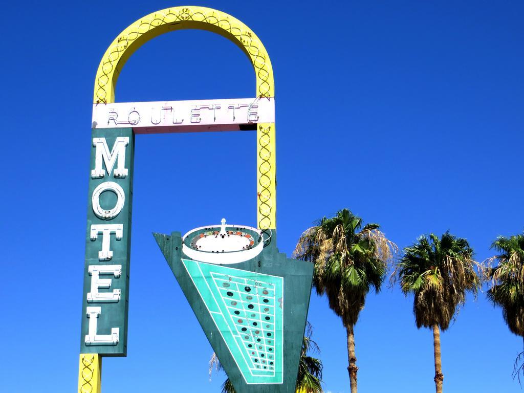 Motel Roulette Las Vegas
